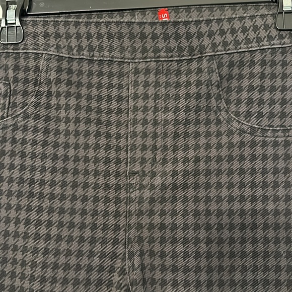 Spanx Houndstooth pants - Picture 2 of 5